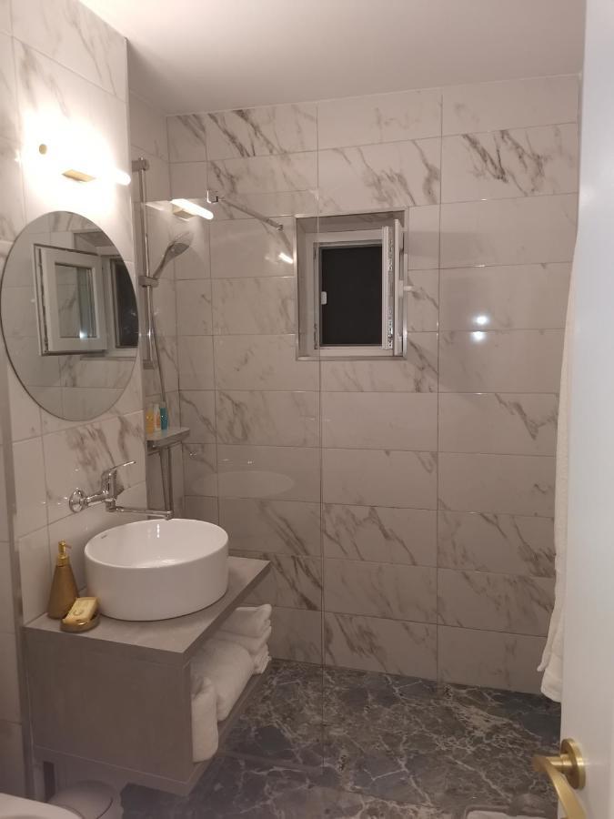 Bloom Box Apartments Craiova Exterior photo